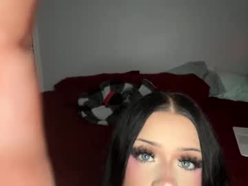 bleu eyedfreak