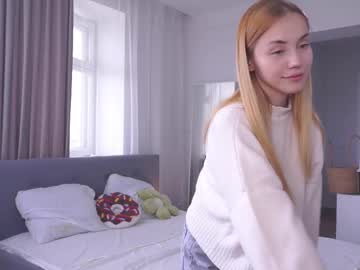 blue bow