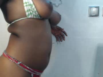 cum ebony xxxpe