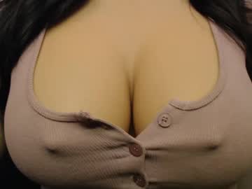 joannie boobs