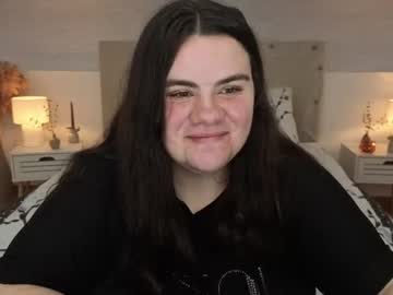 julia cute  