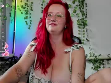 kristyboobsin